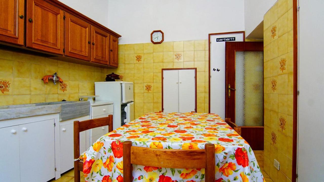 Appartamento Nel Borgo Medievale Levanto Exterior photo